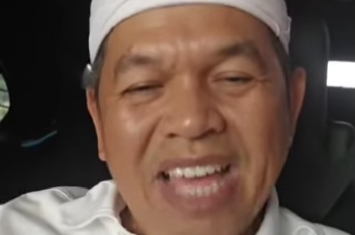Gubernur Jabar terpilih, Dedi Mulyadi meminta guru agar bijak dalam bermedsos.