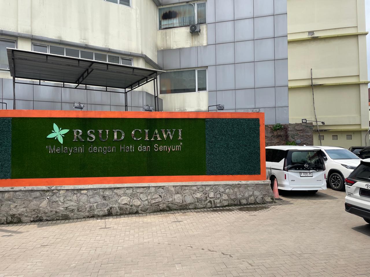 Situasi di RSUD Ciawi Bogor, tempat dirawatnya korban kecelakaan maut di gerbang Tol Ciawi, beberapa waktu lalu.
