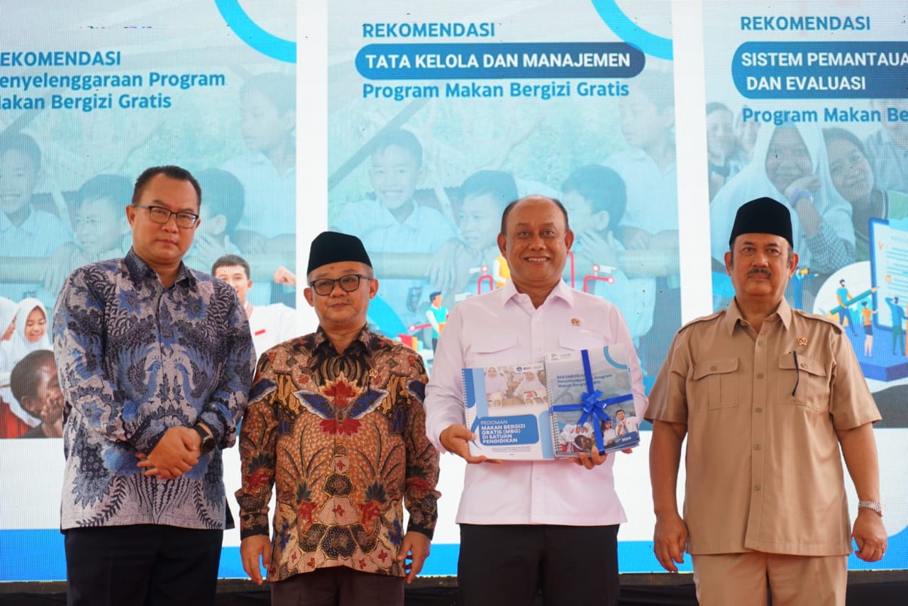 Kegiatan Peluncuran Center of Excellence (CoE) Program Makan Bergizi Gratis, di Agribusiness and Technology Park (ATP) IPB University Desa Cikarawang, Dramaga, Bogor, Selasa (11/2/2025).