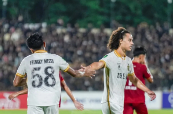 Bhayangkara FC saat menghadapi Persijap Jepara di Grup Y babak 8 Besar Liga 2 2024/2025 di Stadion Gelora Bumi Kartini, Jepara, Rabu (12/2/2025) malam.