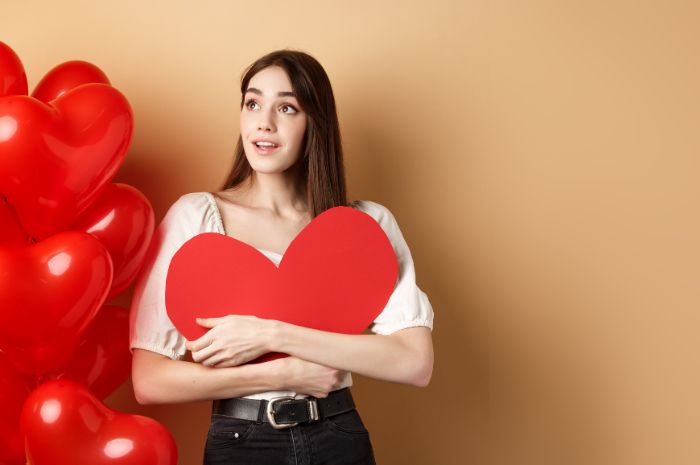 Tanpa kekasih, begini cara menikmati Valentine meski kamu jomblo. Dijamin anti galau.