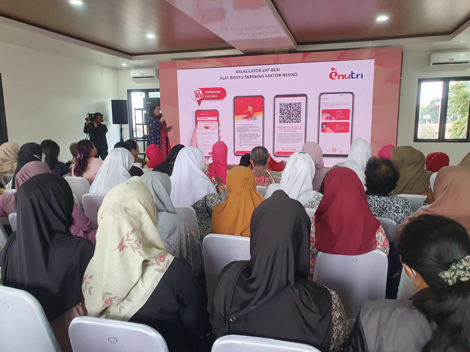Ikatan Bidan Indonesia saat meluncurkan program aksi nyata cegah anemia terhadap ibu dan anak.