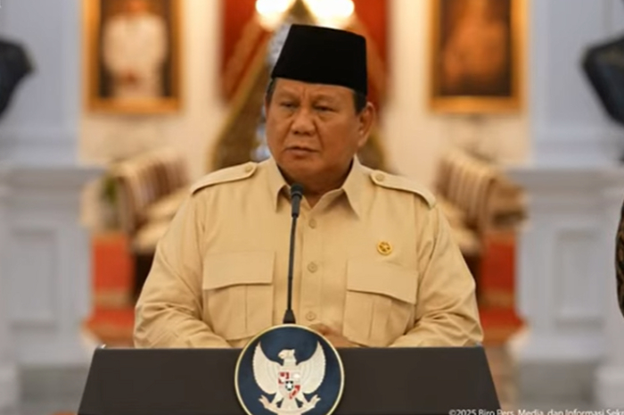 Presiden RI Prabowo Subianto saat menyampaikan keterangan.