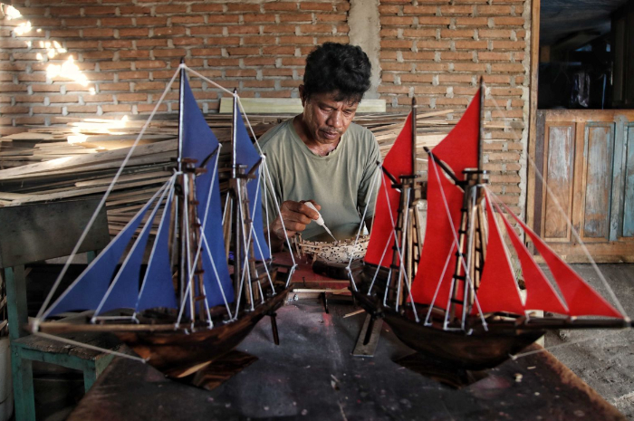 Salah satu UMKM di Indonesia. Holding Ultra Mikro BRI saat ini telah menyalurkan kredit sebesar Rp626,6 triliun untuk UMKM.