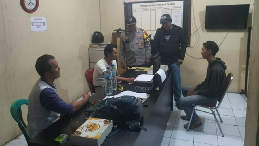 Pemeriksaan pelaku aksi premanisme di Angkot 02 Kota Bogor.
