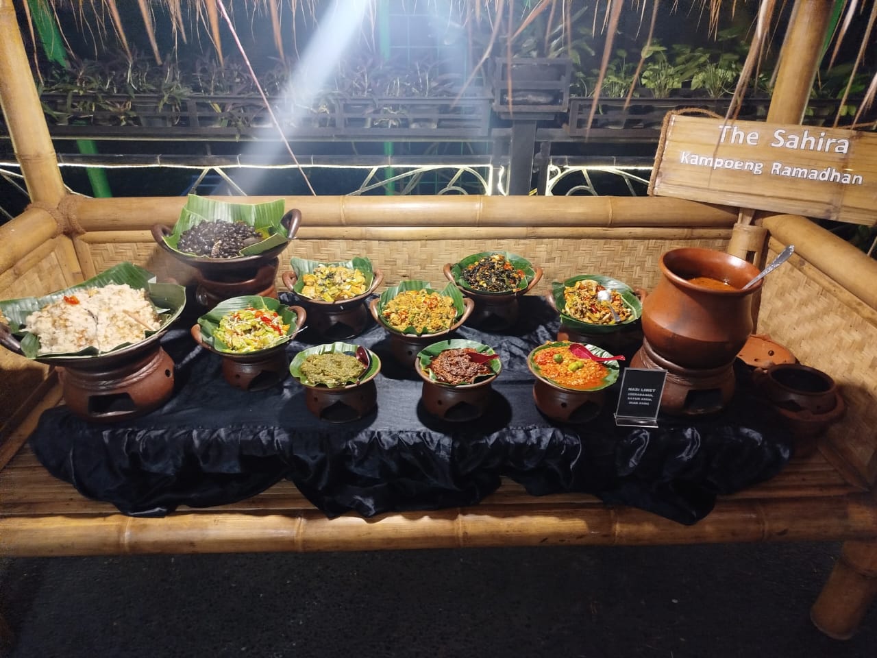 Ramadan Penuh Berkah di Hotel Sahira Group.