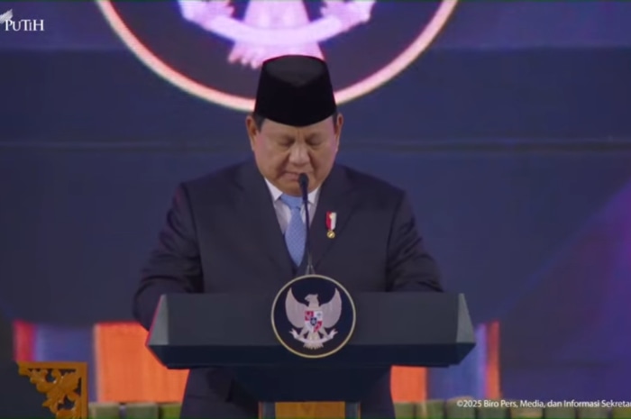 Presiden RI Prabowo Subianto saat memberi keterangan.