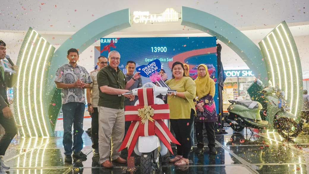 Pengundian Grand Lucky Draw 10 Cibinong City Mall Bogor Berlangsung Meriah