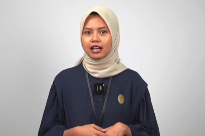 Host akun Youtube #ASNPelayanPublik, Hikmah menjelaskan tentang kenaikan pangkat PNS.