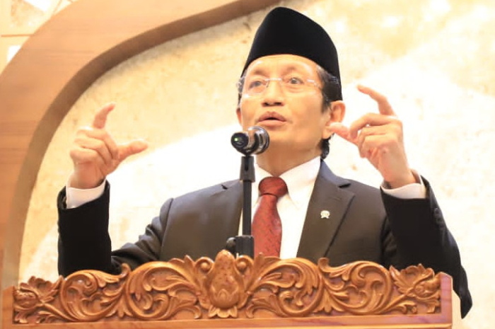 Menteri Agama Nasaruddin Umar menyampaikan nilai-nilai toleransi di acara Peace Forum di Masjid Istiqlal, Jakarta.