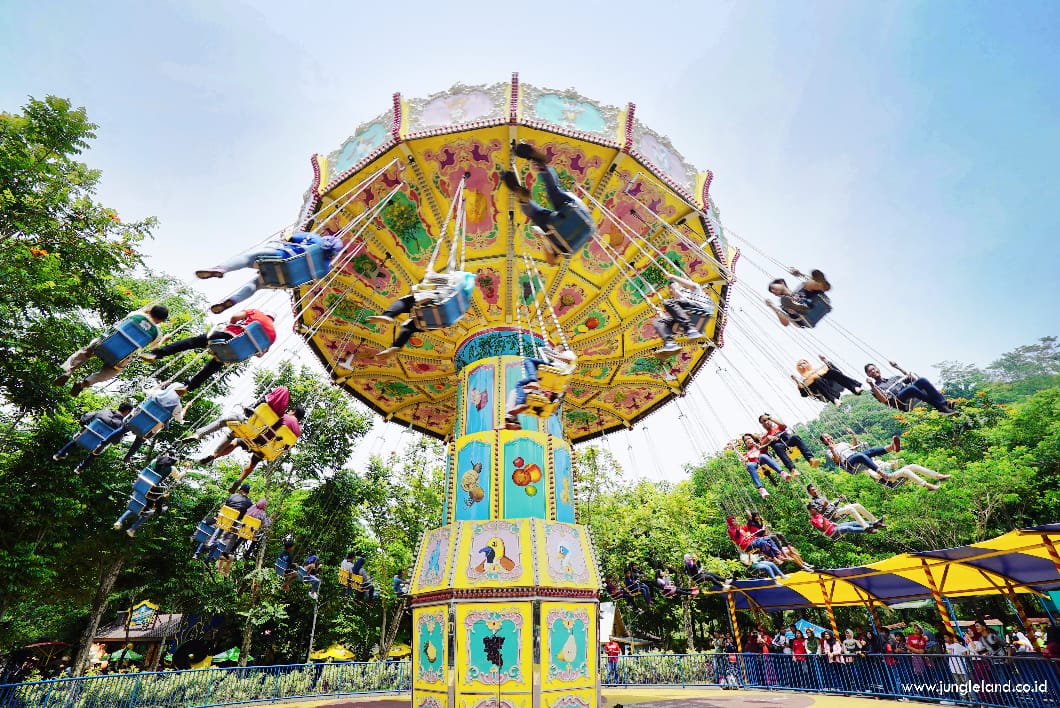 Salah satu wahana di Jungleland Sentul Bogor.