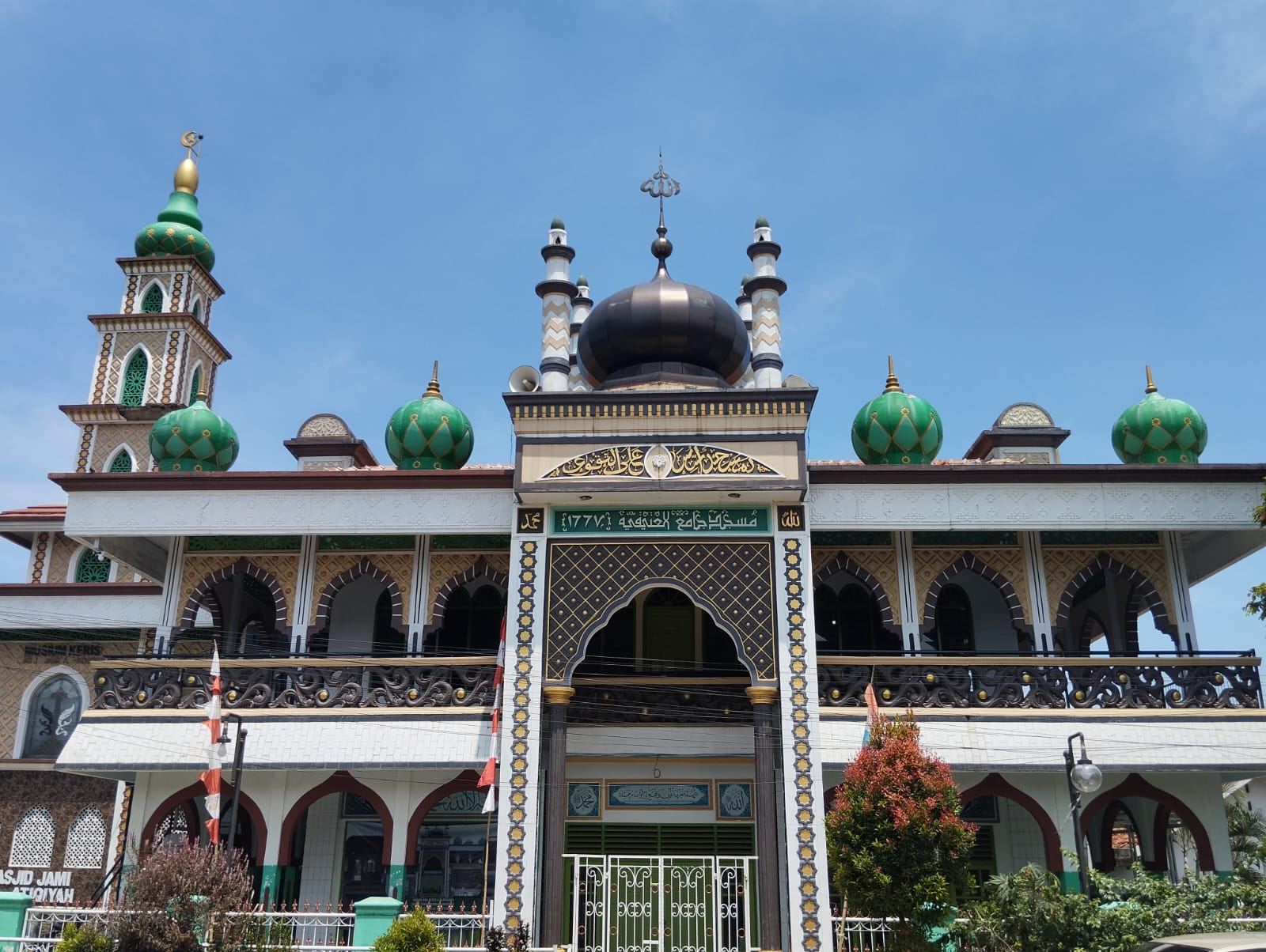 Masjid Al Ataqiyah, Karadenan, Kecamatan Cibinong Kabupaten Bogor