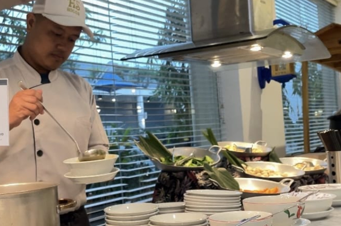 Hotel Santika Bogor bisa menjadi pilihan untuk berbuka.