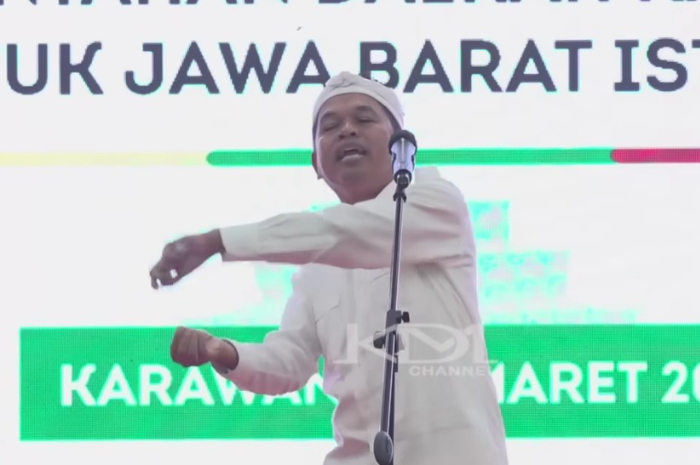 Gubernur Jawa Barat, Dedi Mulyadi memerintahkan desa untuk mendata angkatan kerja.