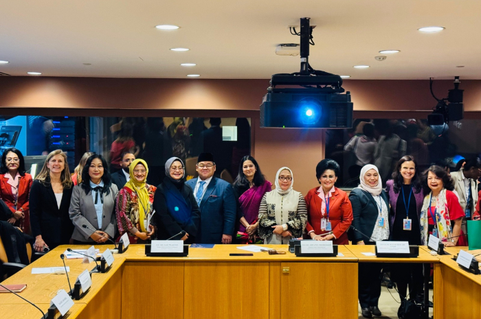 Menteri PPPA RI, Arifah Fauzi dan Presiden Direktur & CEO XL Axiata, Dian Siswarini hadir pada forum dunia CWS69 ke-69 di Markas Besar PBB, New York, Amerika Serikat.