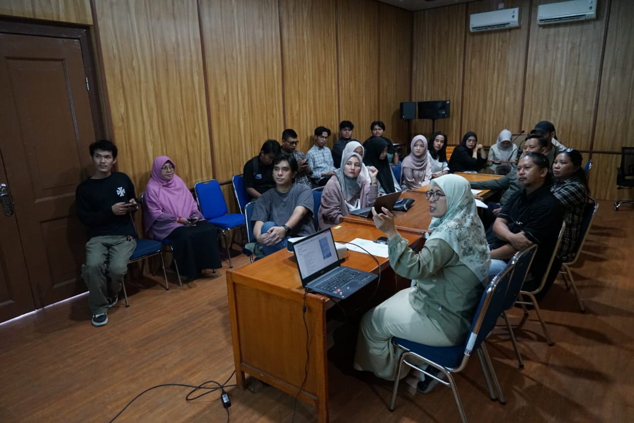 Rapat panitia dan  Bogorku Bersih di kantor Dinas Lingkungan Hidup (DLH) Jalan Paledang Kota Bogor, Selasa(18/3/2025)