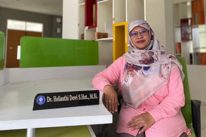 Dosen IPB University, Helianthi Dewi, S.Hut., M.Si.