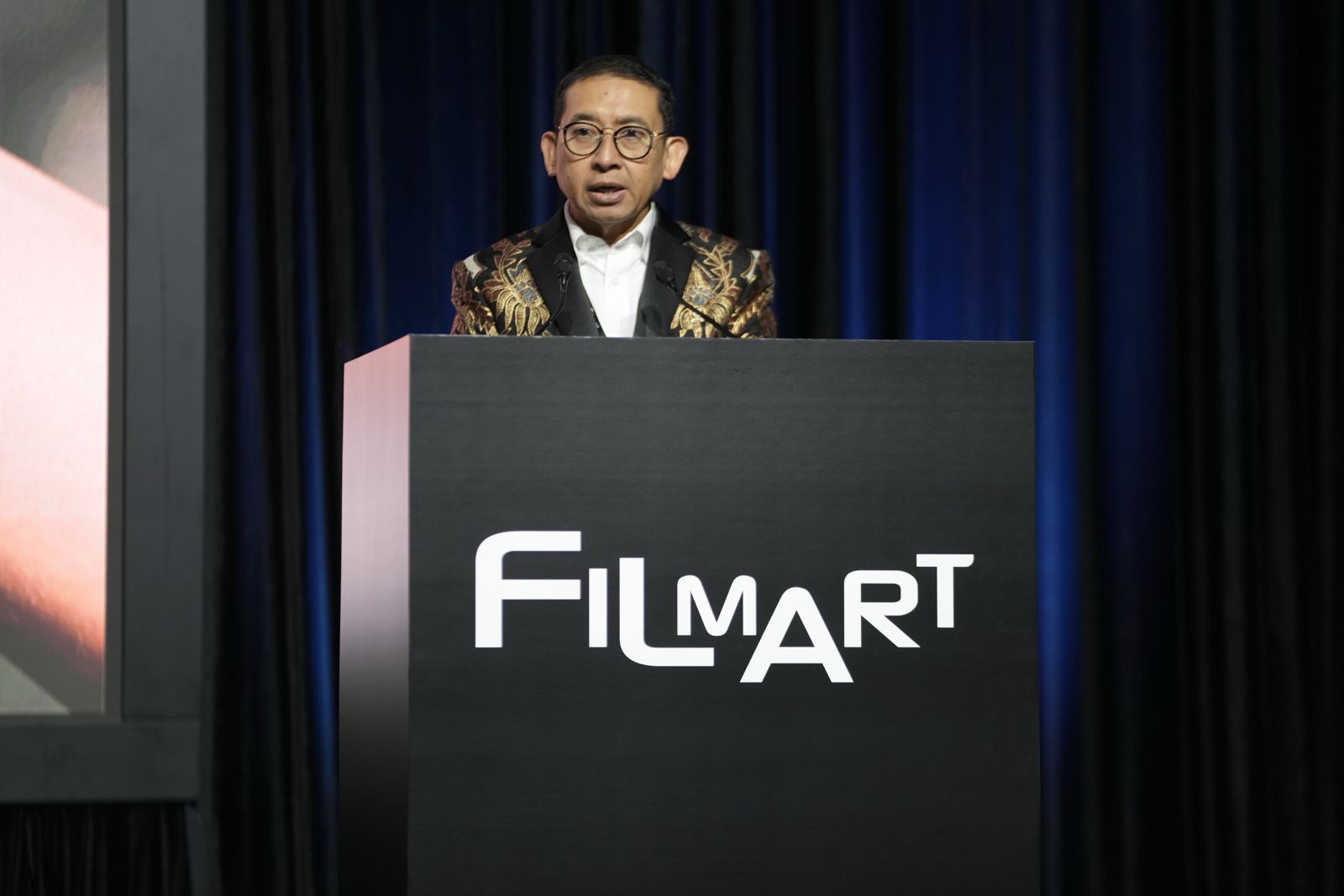 Menteri Kebudayaan Republik Indonesia, Fadli Zon saat pidato di Hong Kong FILMART 2025, bertajuk &ldquo;Boosting Connection: Indonesia&rsquo;s BioCultural Diversity Fuels Creative Global Partnerships.&rdquo;