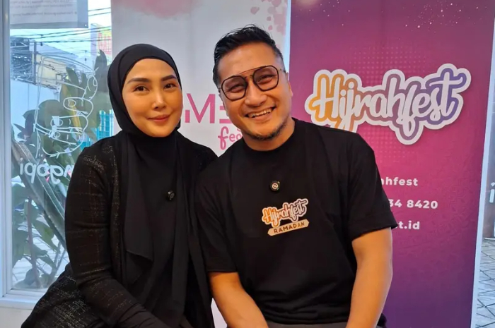 Pasangan Arie Untung dan Fenita Arie yang menggagas Hijrahfest dan Women Festive 2025