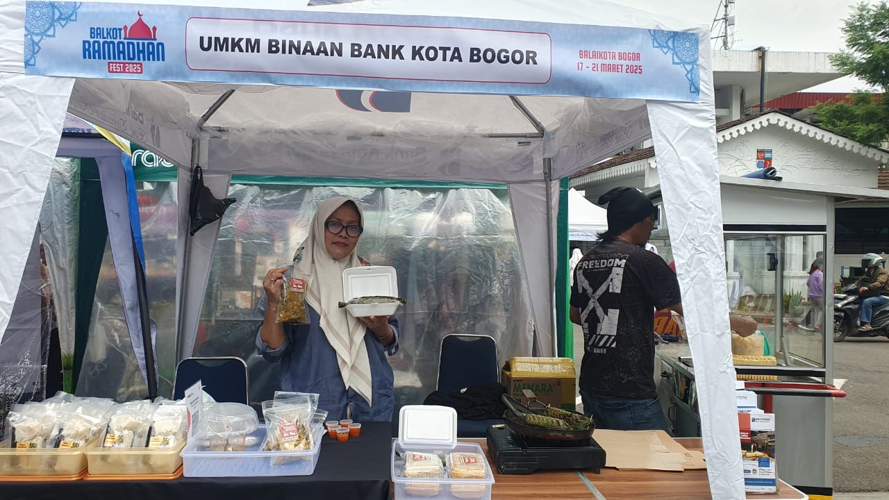 Salah satu UMKM Binaan Bank Kota Bogor, ikut meramaikan Balkot Ramadhan Fest 2025.
