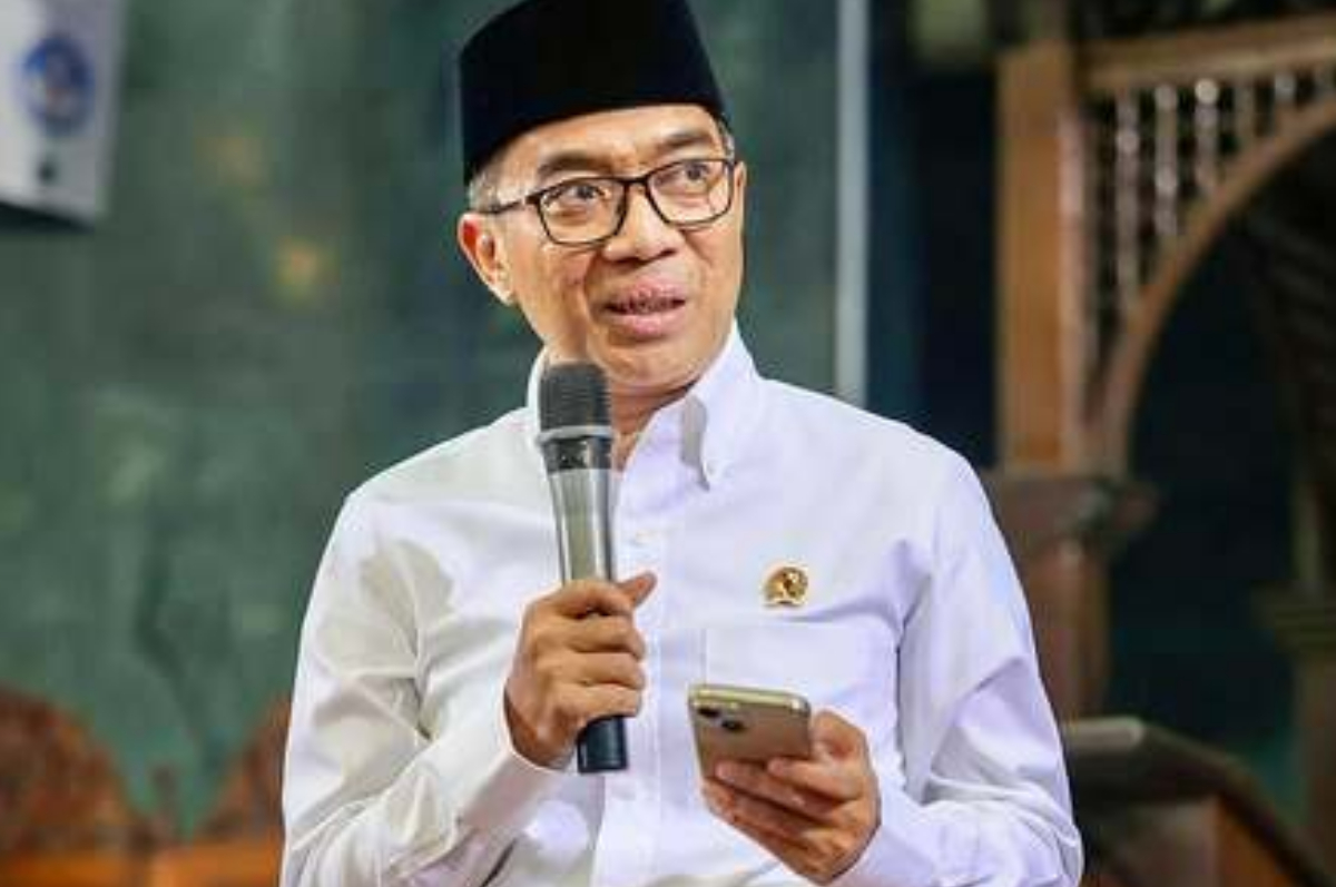 Mendiktisaintek Brian Yuliarto.