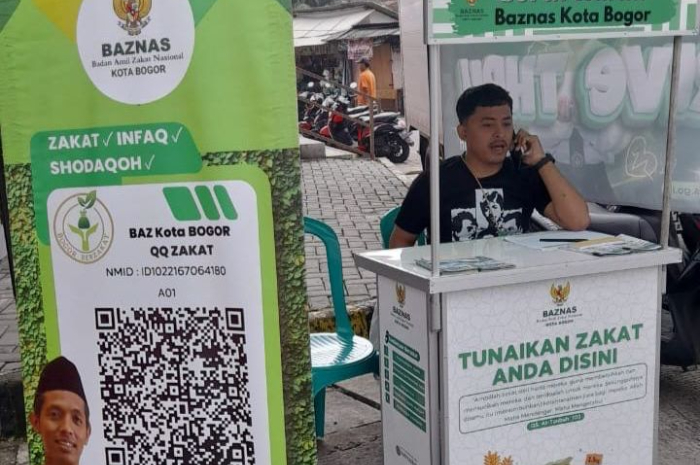 Salah satu gerai pelayanan zakat fitrah Baznas Kota Bogor di Pasar Jambu Dua.