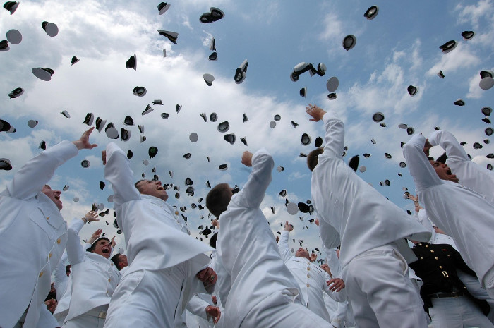 Daftar Kuliah gratis yang didanai pemerintah bisa menjadi pilihan buat kamu yang gagal SNBP 2025.