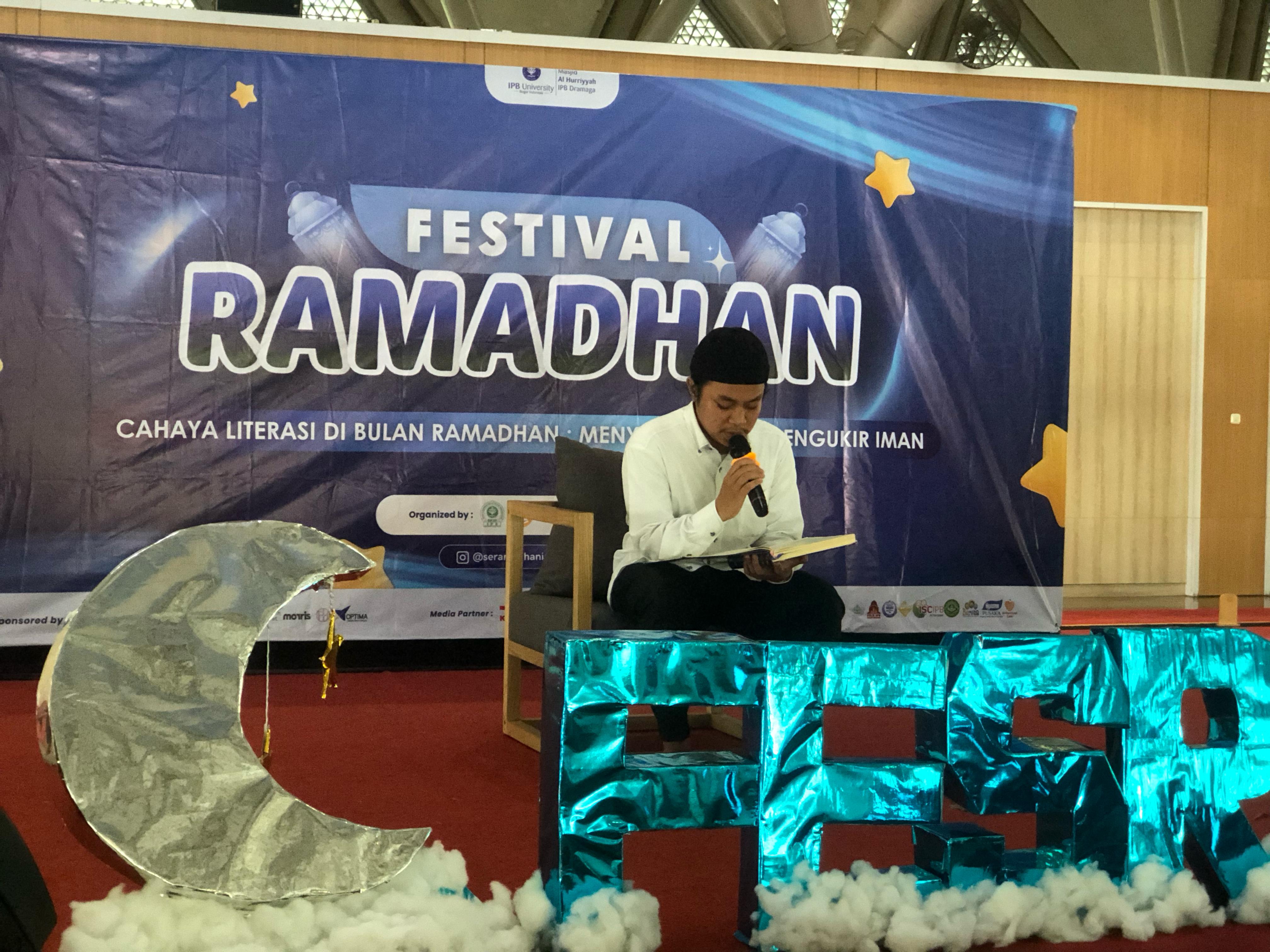 Suasana saat berlangsungnya penutupan Festival Ramadhan BKIM IPB University