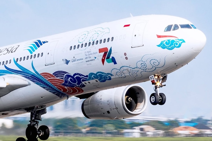 Ilustrasi daftar promo tiket pesawat lebaran 2025.