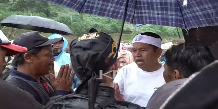 Gubernur Jawa Barat Dedi Mulyadi disergap pekerja bangunan Hibisc Puncak Bogor