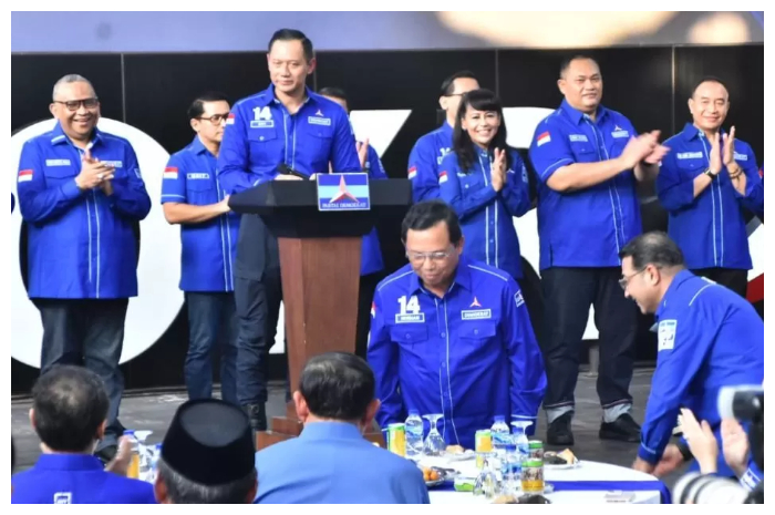 AHY saat mengumumkan kepengurusan baru DPP Partai Demokrat, Minggu (23/3/2025).