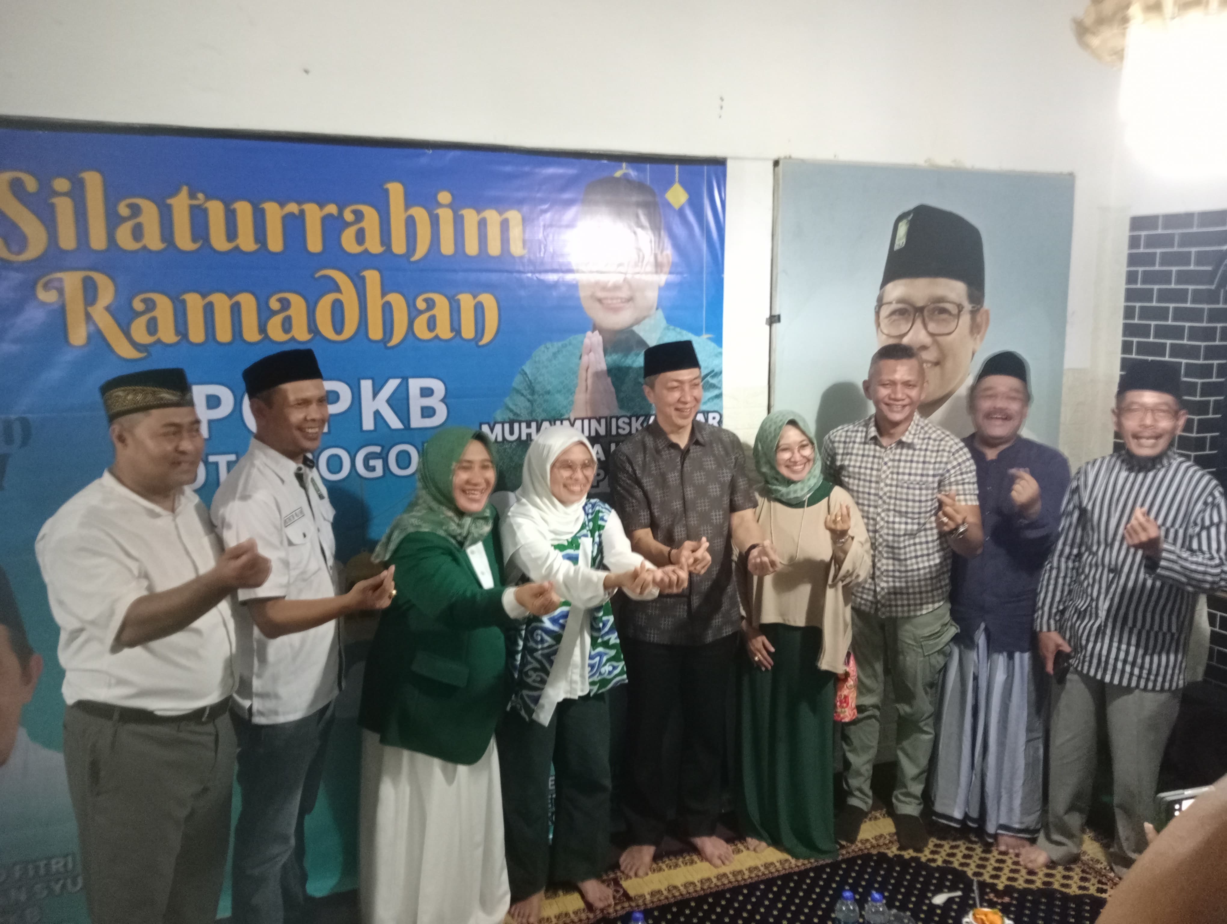 DPC Kota Bogor saat buka puasa bersama.