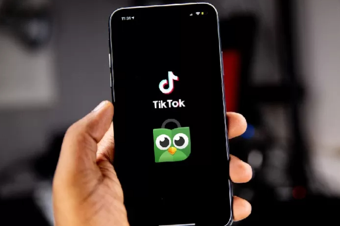 Ilustrasi TikTok by Tokopedia