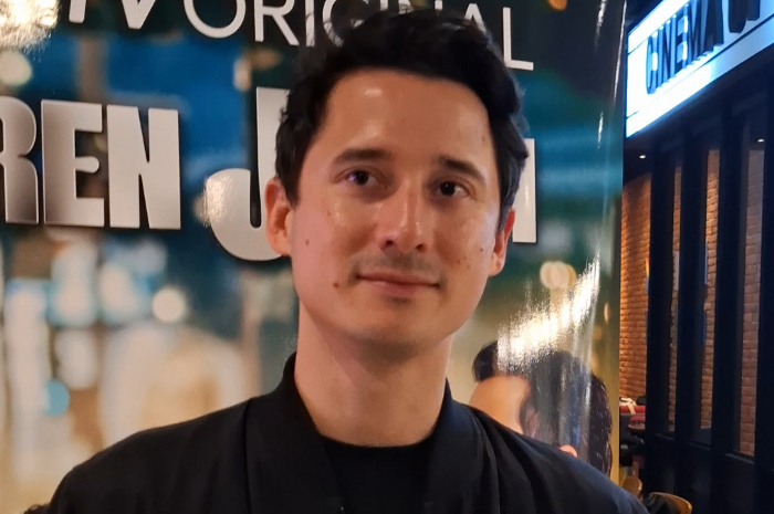 Berat badan Nino Fernandez turun drastis.