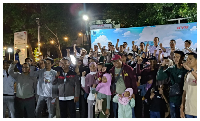 Bank Danamon memberangkatkan ribuan nasabah dan masyarakat untuk memanfaatkan program Mudik Bersama.