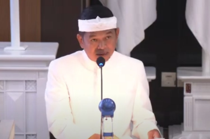 Gubernur Jawa Barat, Dedi Mulyadi menjelaskan masalah rentenir berselimut nama koperasi.