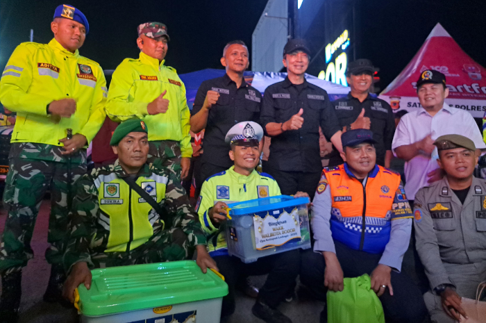 Forkopimda Kota Bogor lakukan Patroli Gabungan di momen malam takbiran, Minggu (30/3/2025).