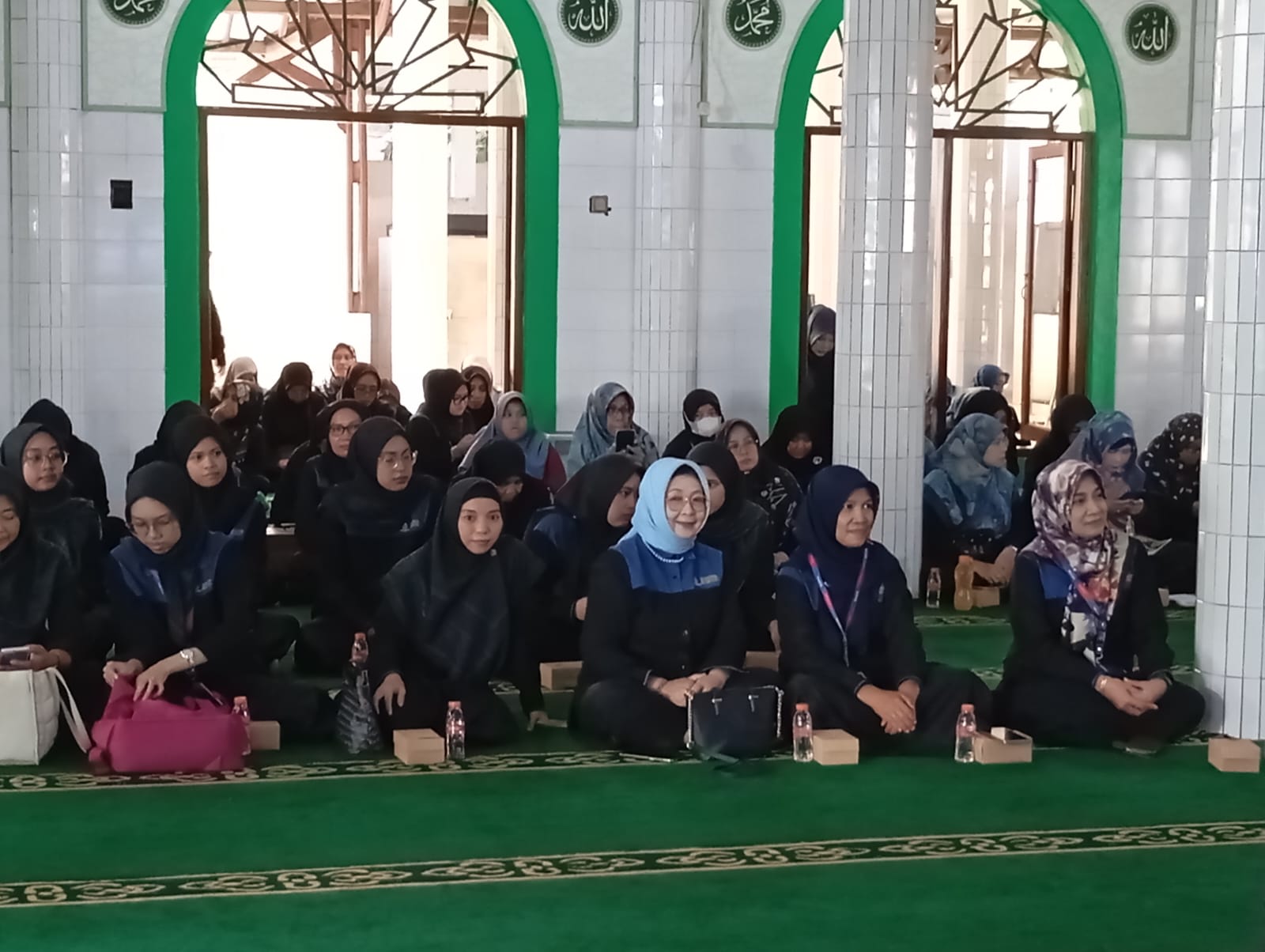 Suasana acara halal bi halal Sekolah Bosowa