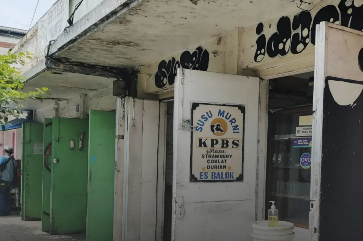 Kedai Susu Murni Idjan di Bandung.