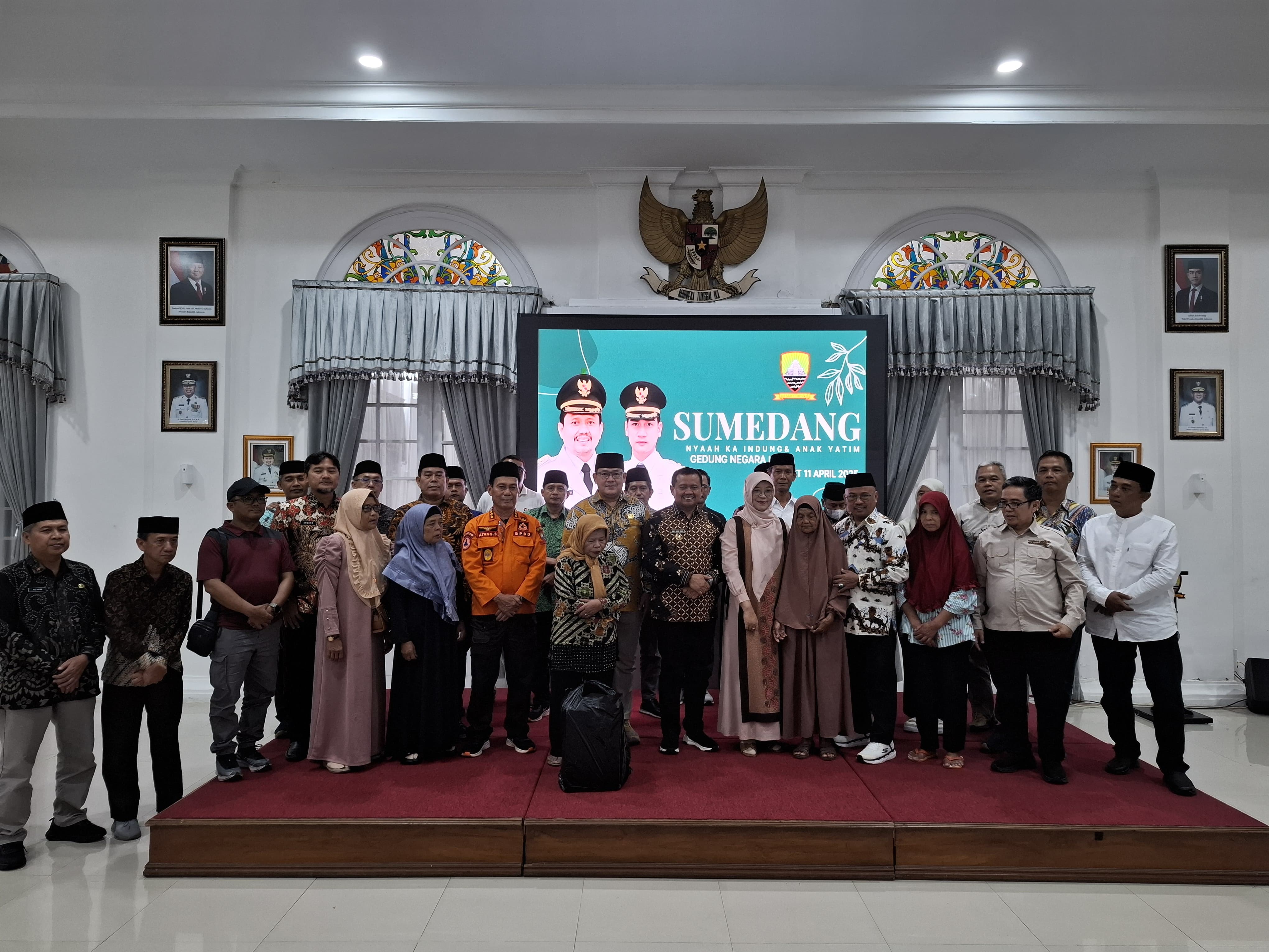 Peluncuran gerakan Sumedang Nyaah Ka Indung Jeung Budak Yatim