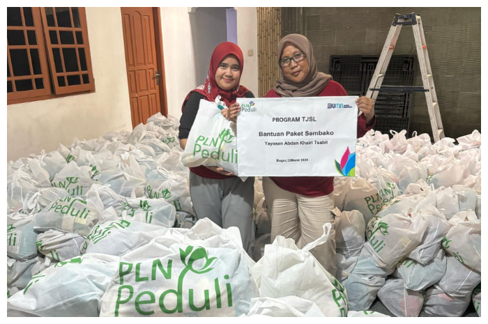 PT PLN melalui Program TJSL menyalurkan 1.111 paket sembako kepada Yayasan Abdan Khairi Tsabit, Desa Bojong Nangka, Kecamatan Gunung Putri, Kabupaten Bogor.