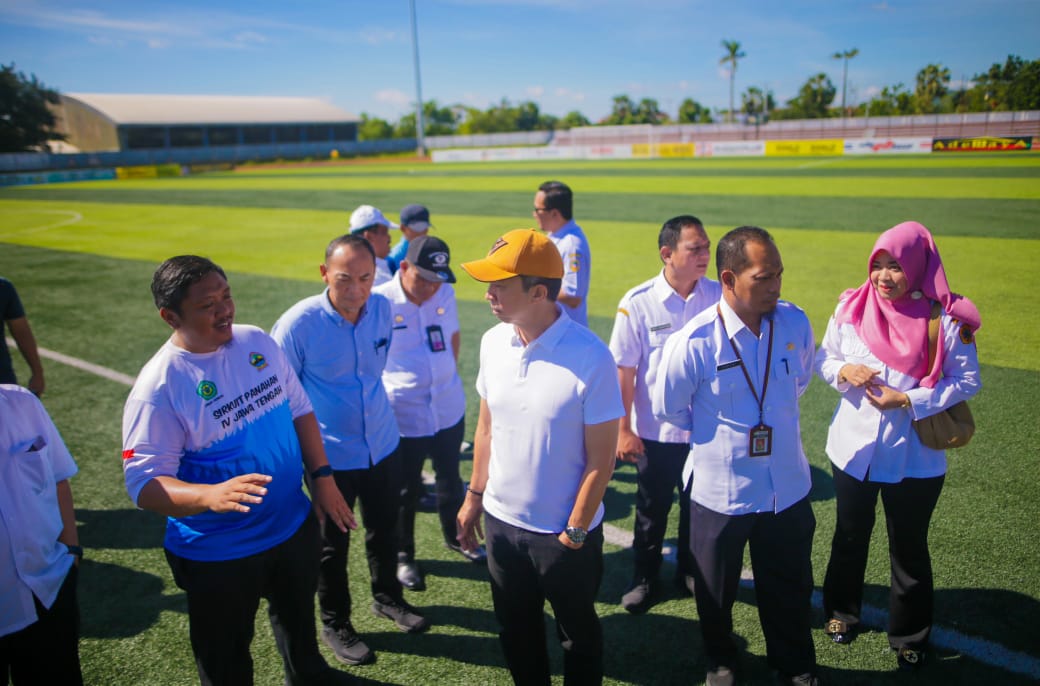 Kunjungan Wali Kota Bogor Dedie Rachim ke stadion di Pati dan Kudus. Pemkot Bogor bakal merenovasi Stadion GOR Pajajaran.