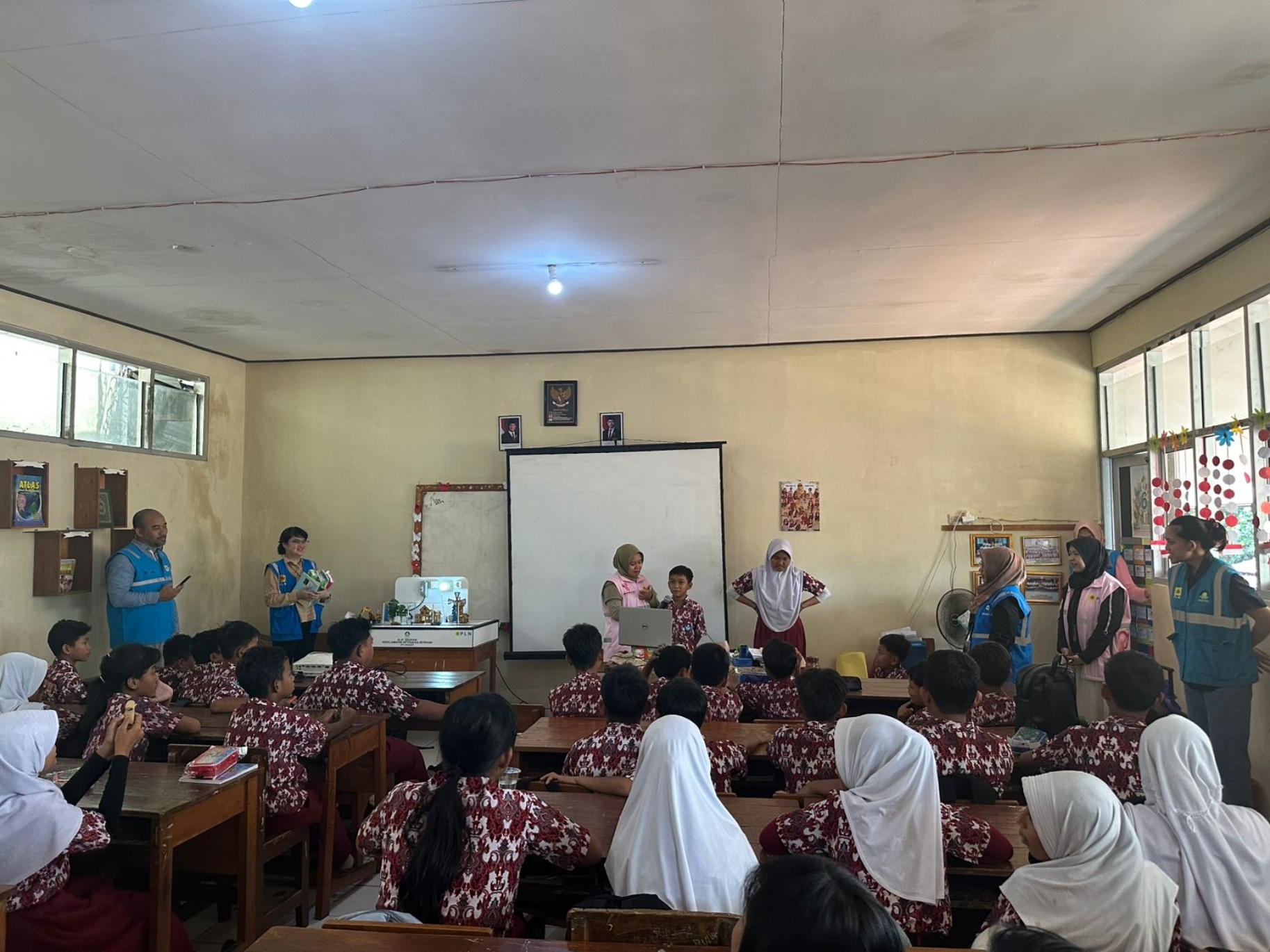 PLN UP3 Bogor saat Sosialisasi K3 kepada Provider Telekomunikasi.