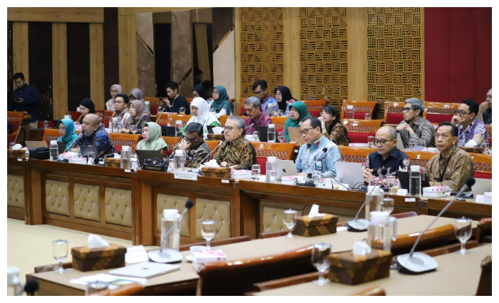 Suasana Rapat Dengar Pendapat (RDP) Perpusnas bersama Komisi X DPR RI yang diselenggarakan di Jakarta, pada Kamis (24/4/2025). (Perpusnas).