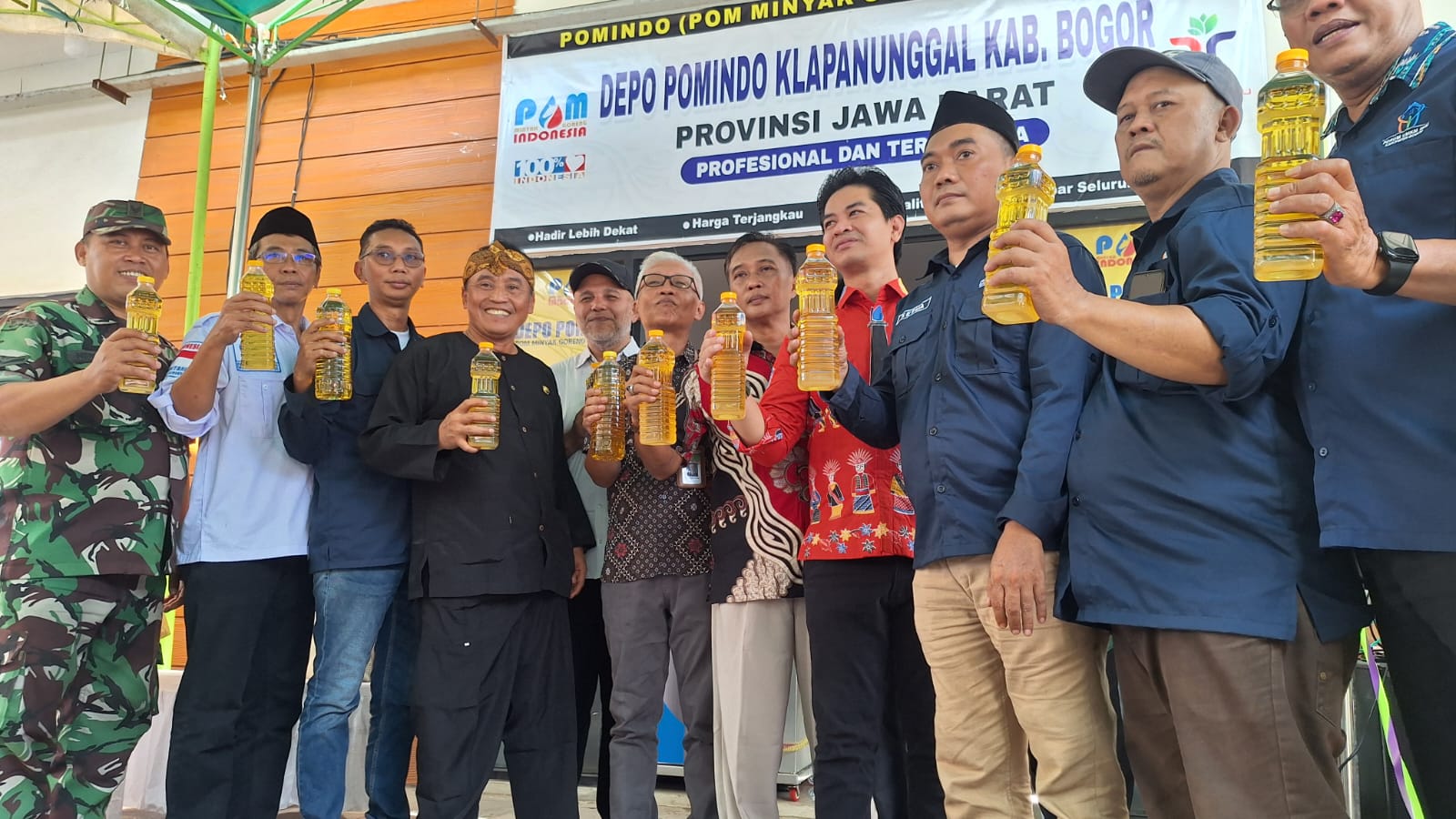 Depo Pomindo (Pom Minyak Goreng Indonesia) ke-136 resmi dibuka di Kecamatan Klapanunggal, Kabupaten Bogor, Kamis (24/4/2025).