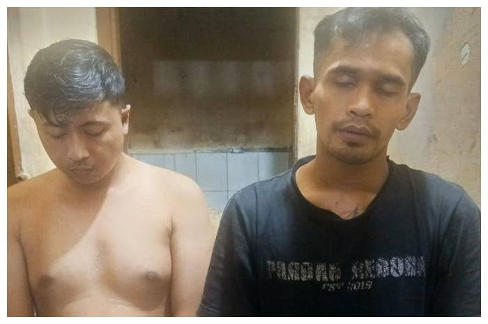 Dua polisi gadungan yang memeras kuli bangunan di Jalan Pajajaran, Kota Bogor, akhirnya diringkus polisi benaran.