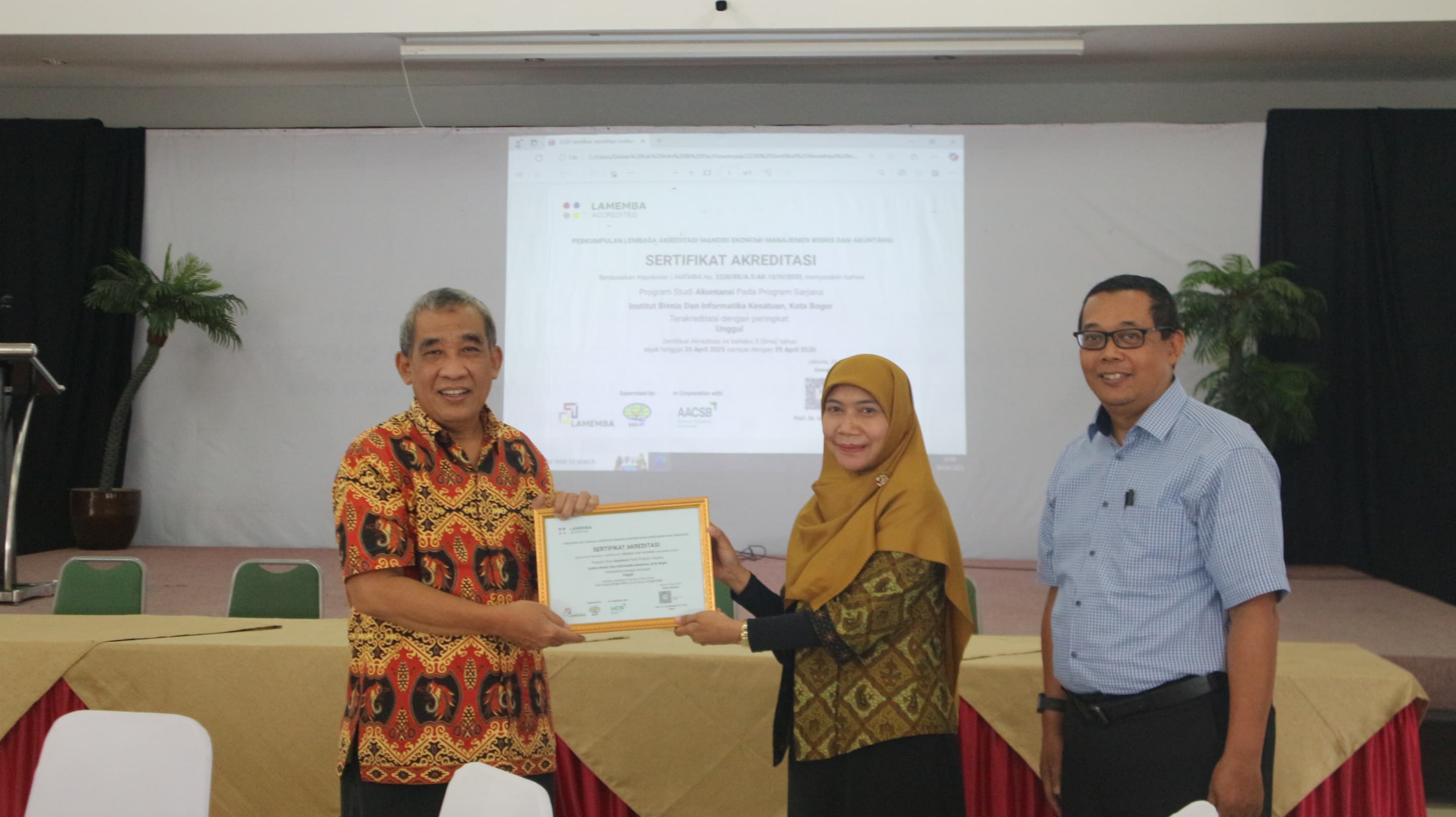 IBI Kesatuan Bogor meraih akreditasi Unggul dari Lembaga Akreditasi Mandiri Ekonomi, Manajemen, Bisnis, dan Akuntansi (LAMEMBA).