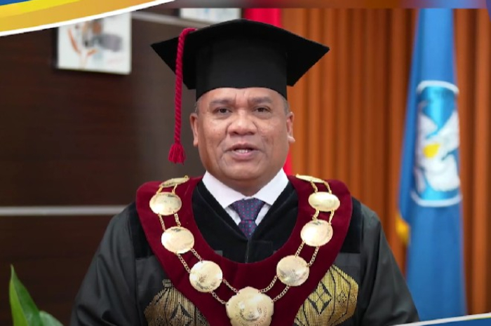 Ketua Umum Tim Penanggung Jawab Seleksi Nasional Penerimaan Mahasiswa Baru atau SNPMB 2025, Eduart Wolok