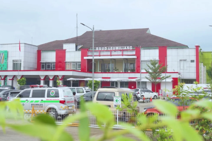Suasana halaman RSUD Leuwiliang di Kabupaten Bogor.