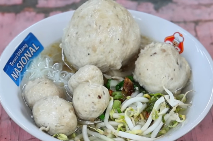 Kuliner Bakso Ojolali di Bogor